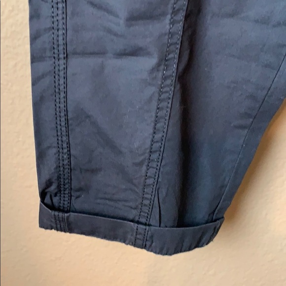 Ann Taylor Loft women's cropped capri pants Sz 2 - Picture 3 of 4